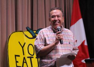 Inter Pares staff member Bill Fairbairn introduces the film Migrant Dreams at the One World Film Festival.