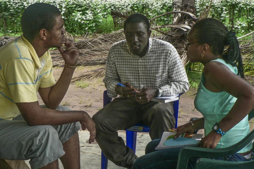 Participants in a workshop facilitated by Inter Pares' staff member.